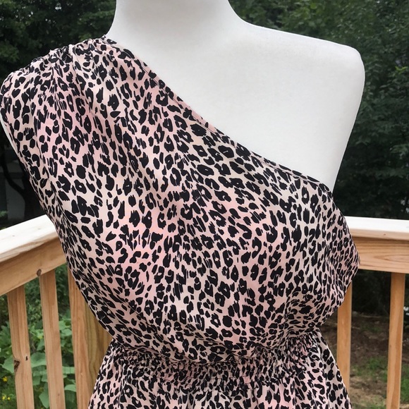 Kardashian Kollection animal print dress - Picture 2 of 5